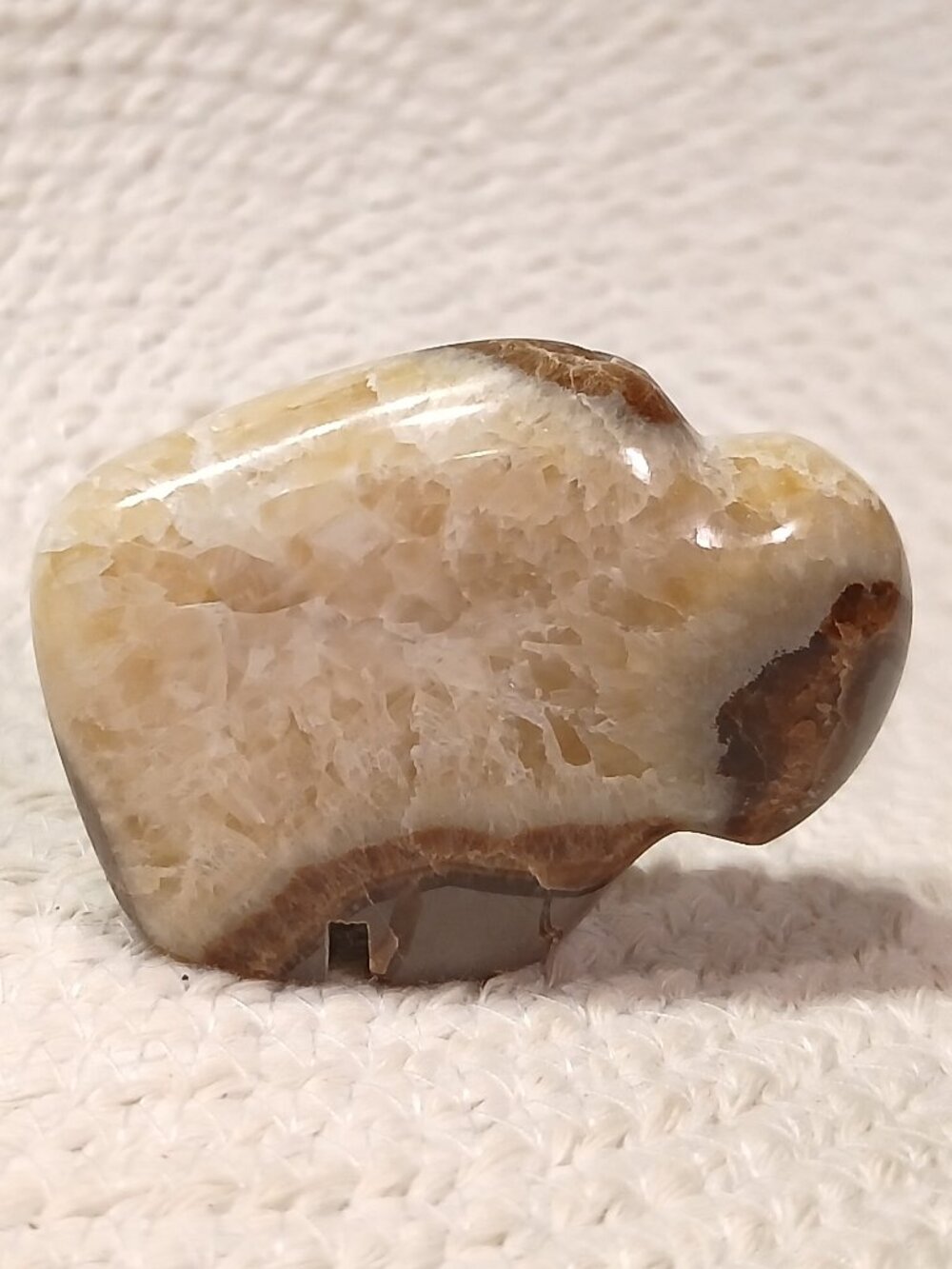 Native American Hand Carved Polished Septarian Zuni Buffalo - Picture 3 of 5
